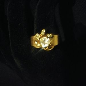 18k gold plated ring size8
